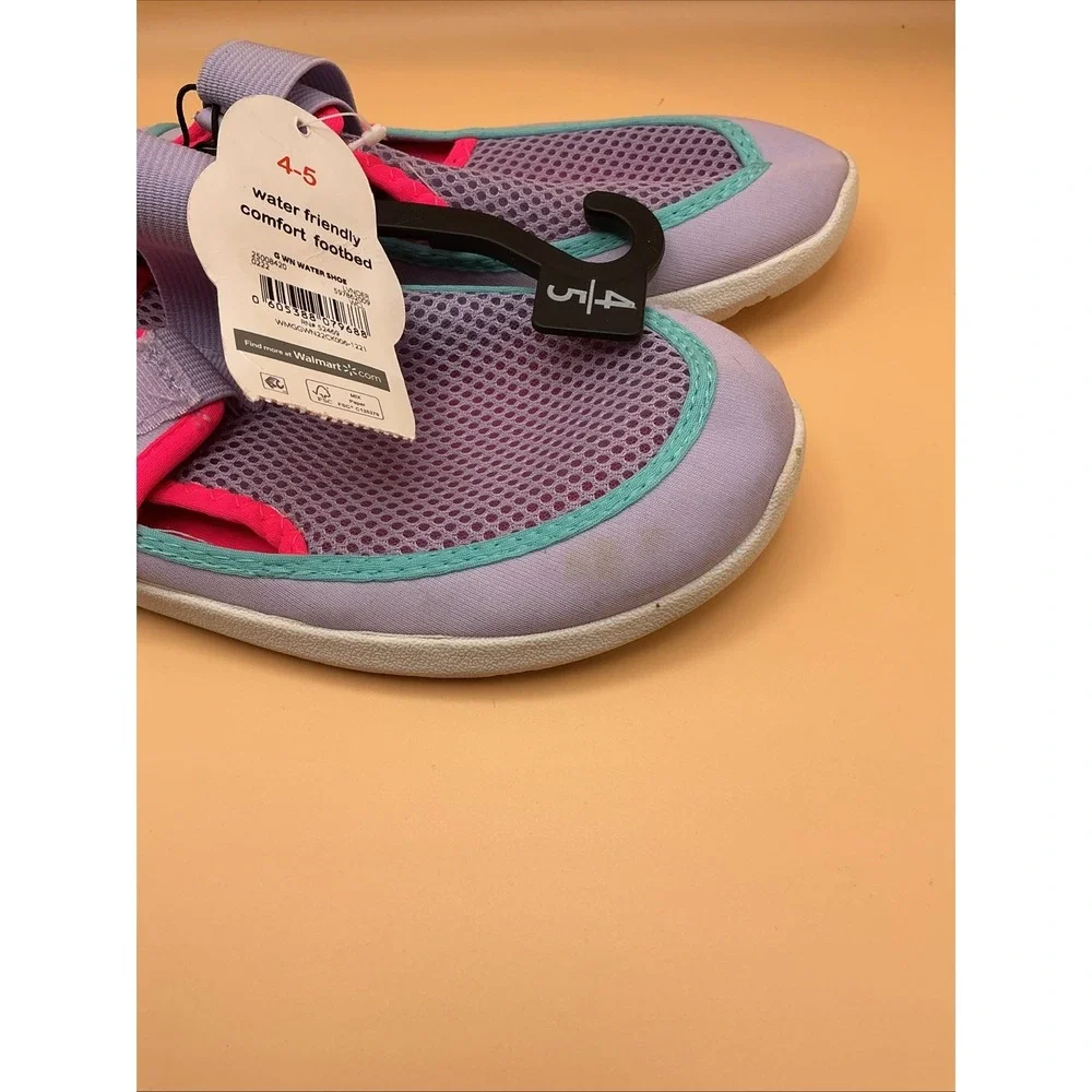 Wonder nation 4–5 water swimming shoes new tag